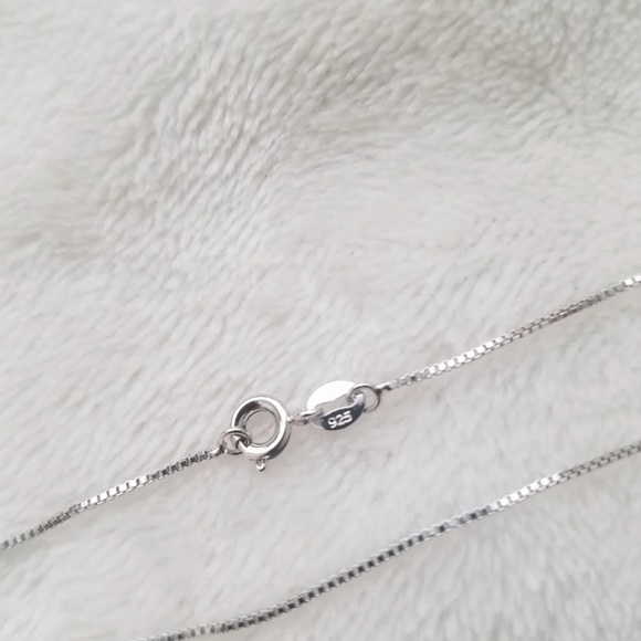 Infinity Necklace 925 Sterling Silver - Picture 2 of 2
